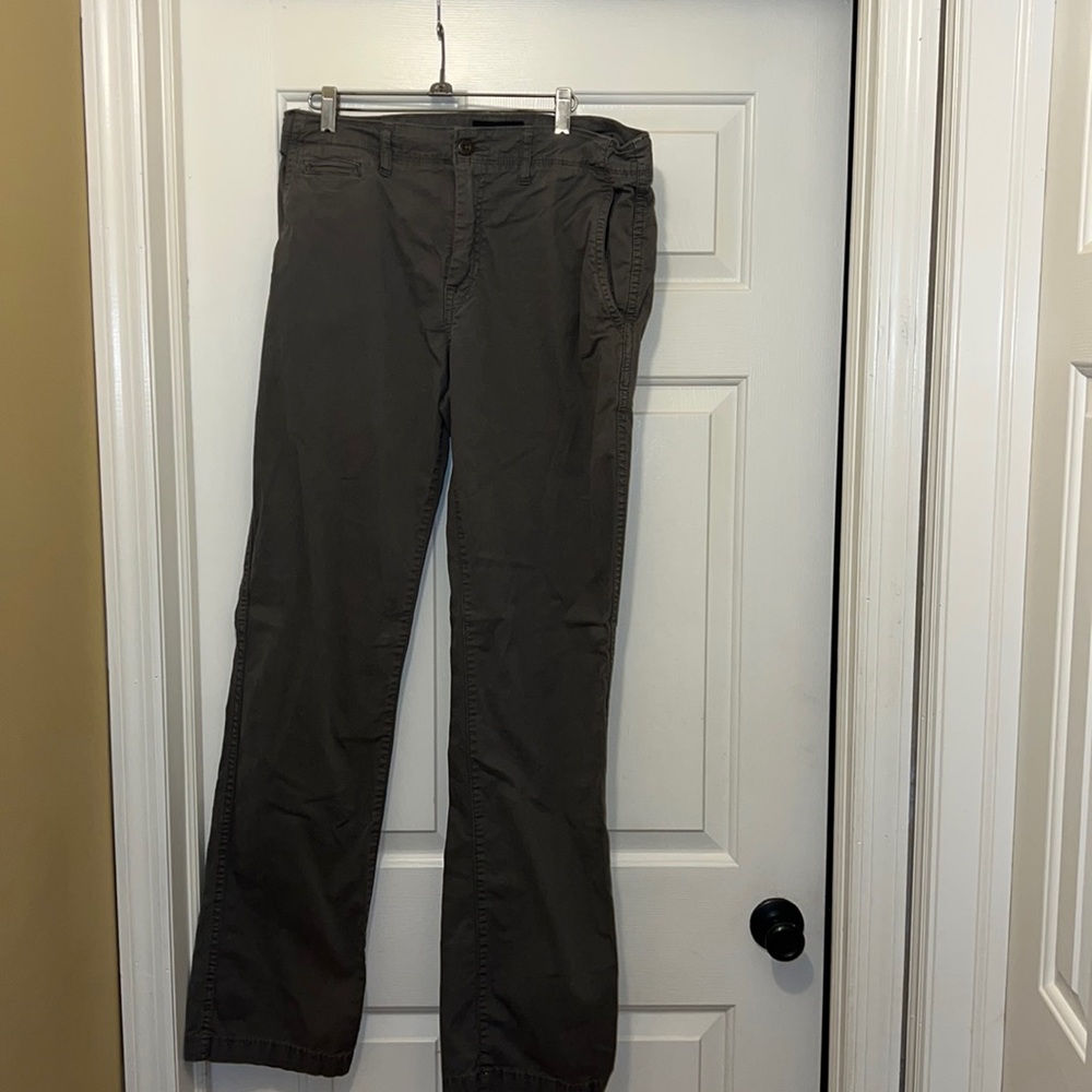 American Eagle size 32X36 gray core flex pants